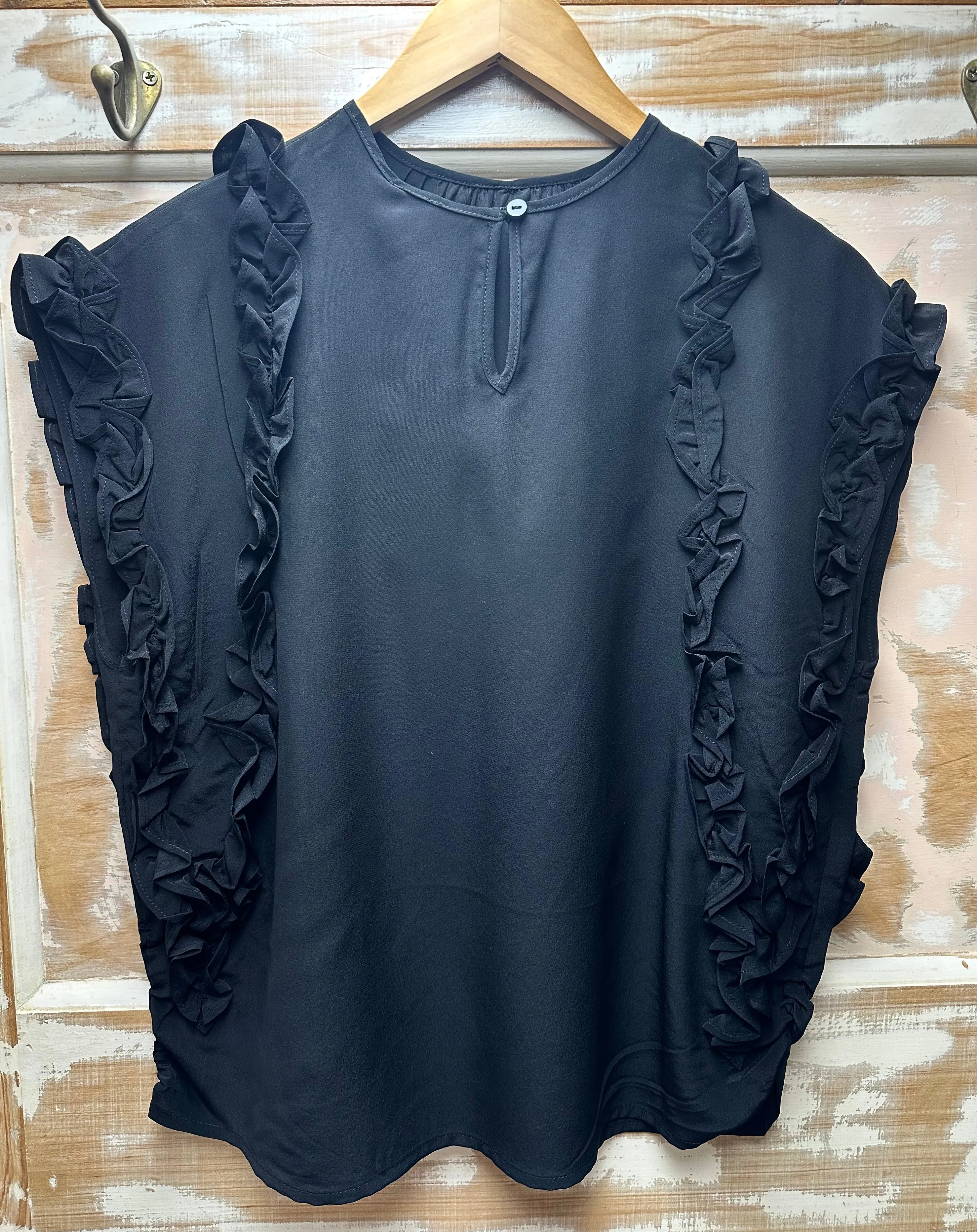 Mousse Blouse in Black